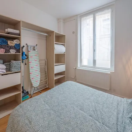 Appartement Cosy Proche De La Gare Saint-Quentin  Exterior photo
